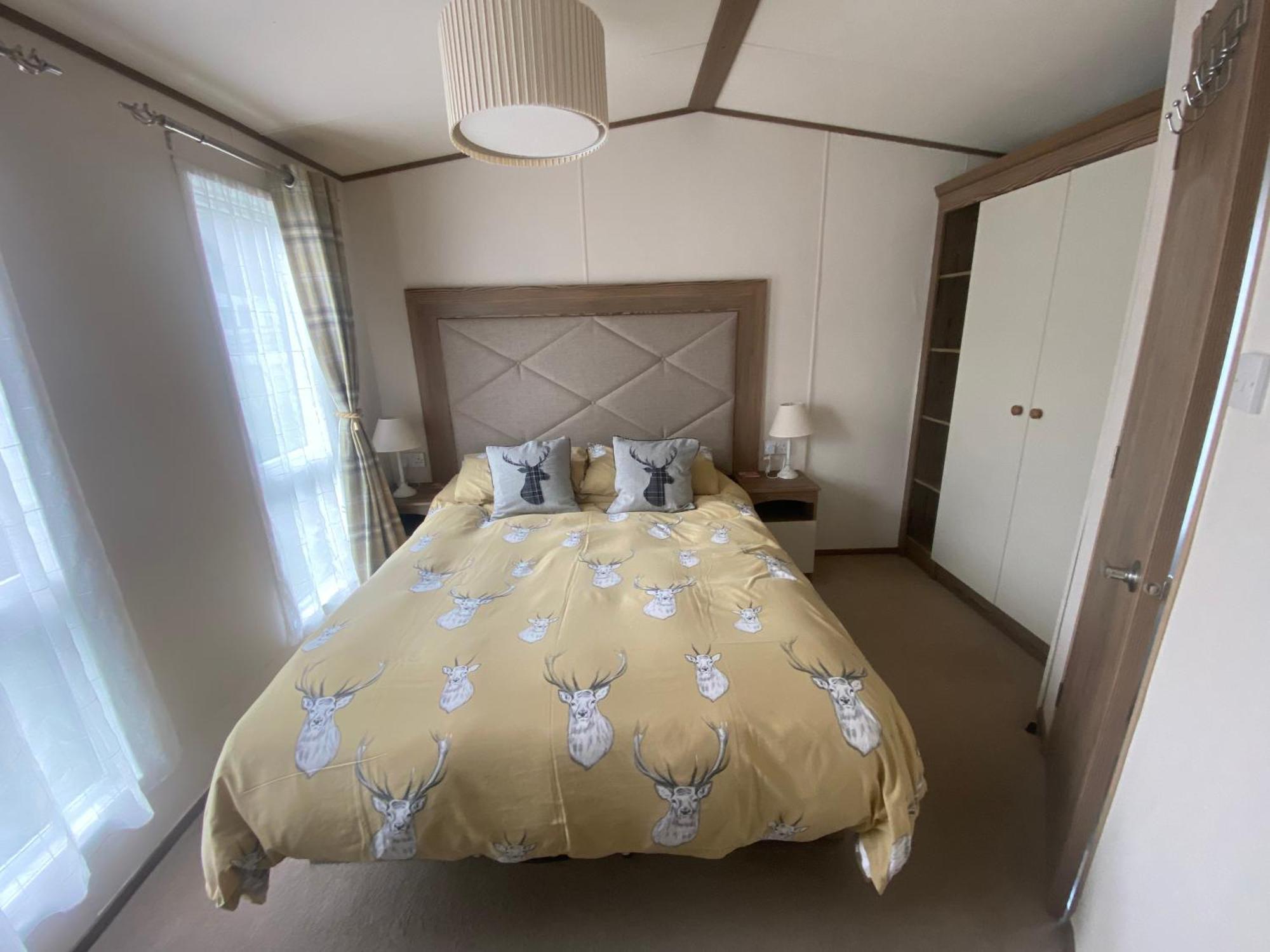The Monarch Lodge ,Aviemore Holiday Park Экстерьер фото
